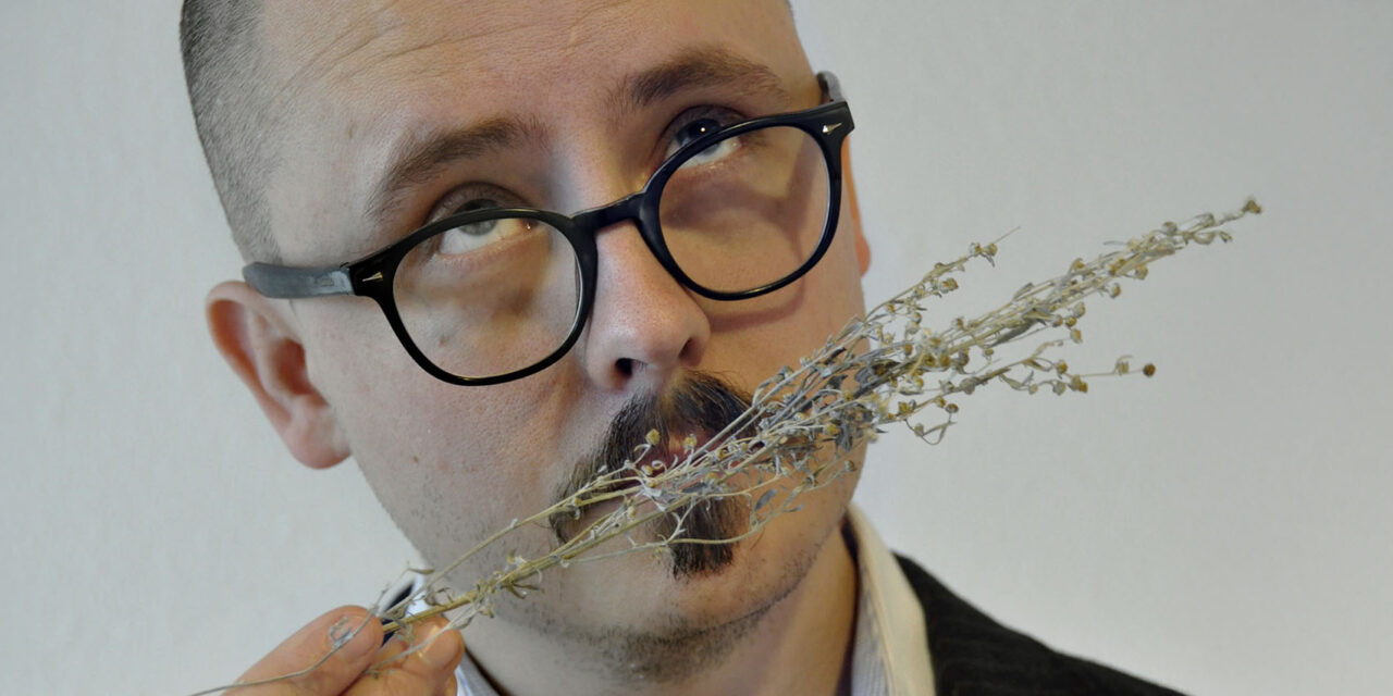 Besk, over there …