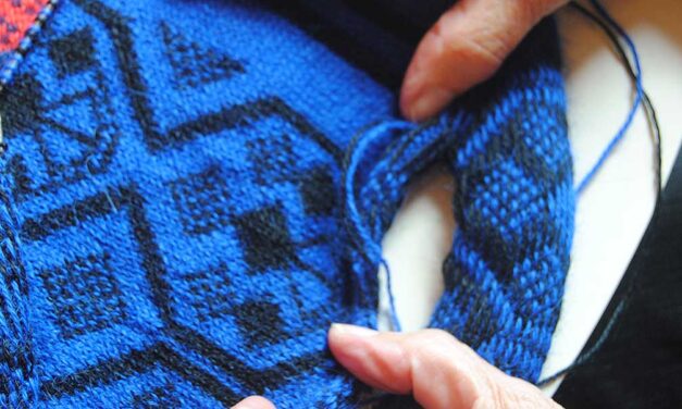 Bingestickning: Av många maskor små…