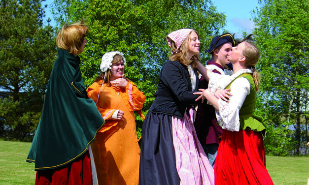 Laholms sommarspel: Laholms historia sprids med hjälp av glädje